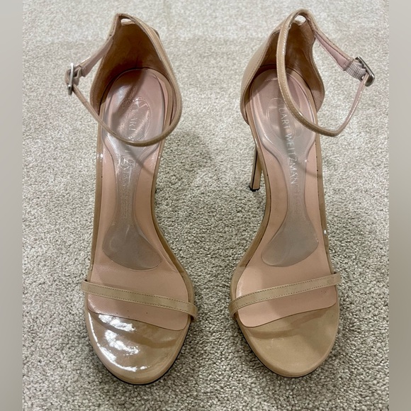 Gorgeous classic! Stuart Weitzman Nudist Beige Patent Leather, Sz 11 - Picture 2 of 10